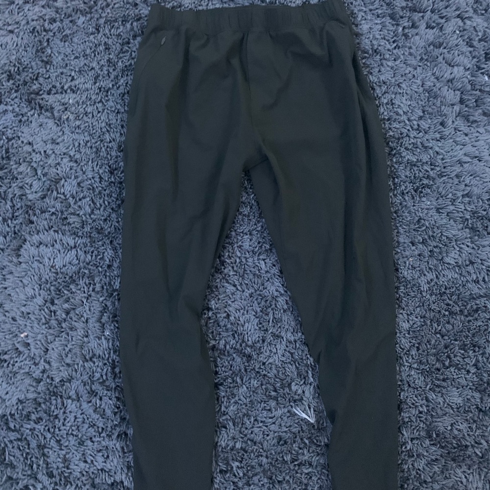 Lululemon green surge track joggers